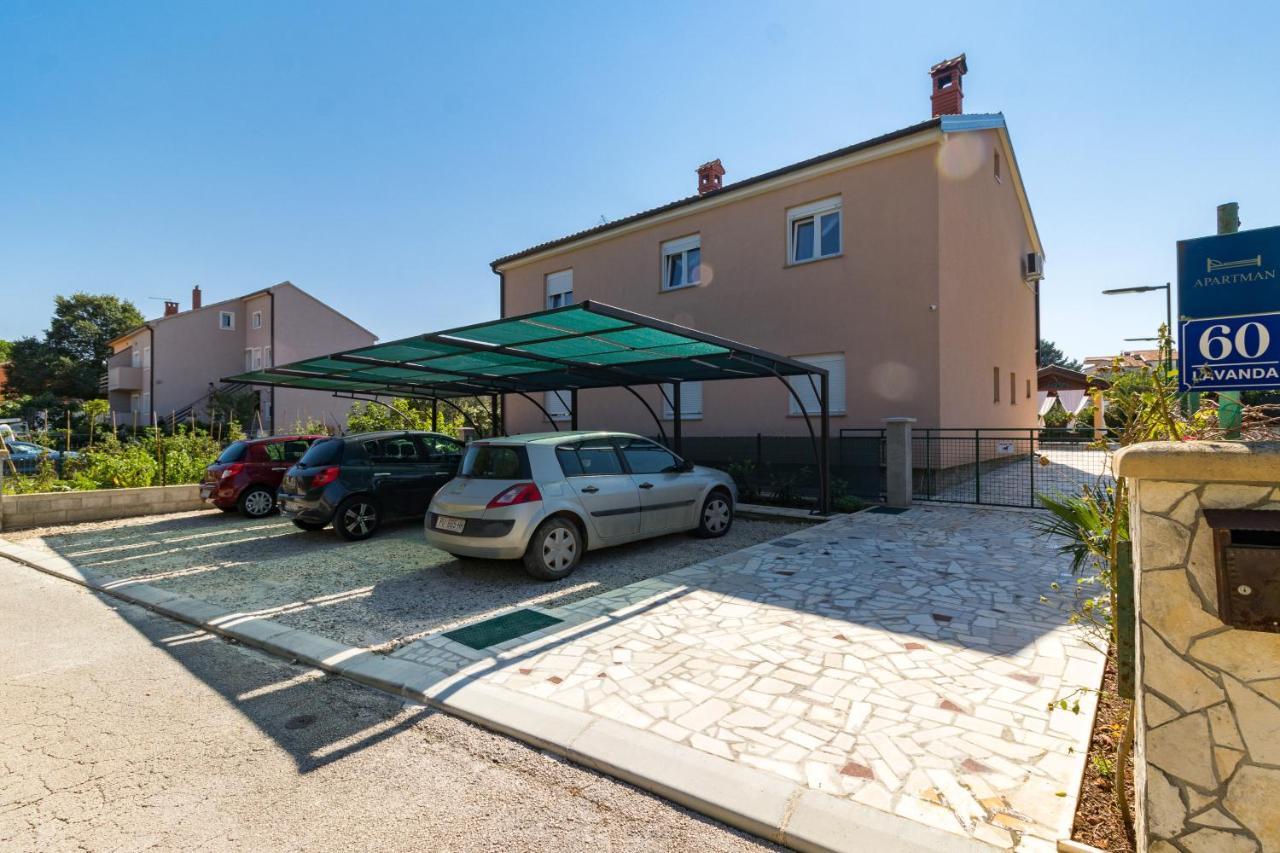 Apartments Kenđel Fažana Buitenkant foto